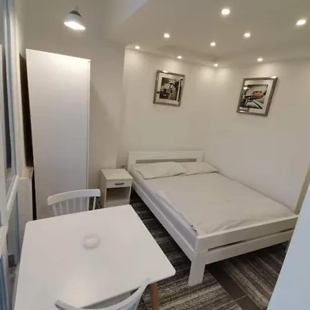 Nocleg ze śniadaniem Licina Gladno Polje